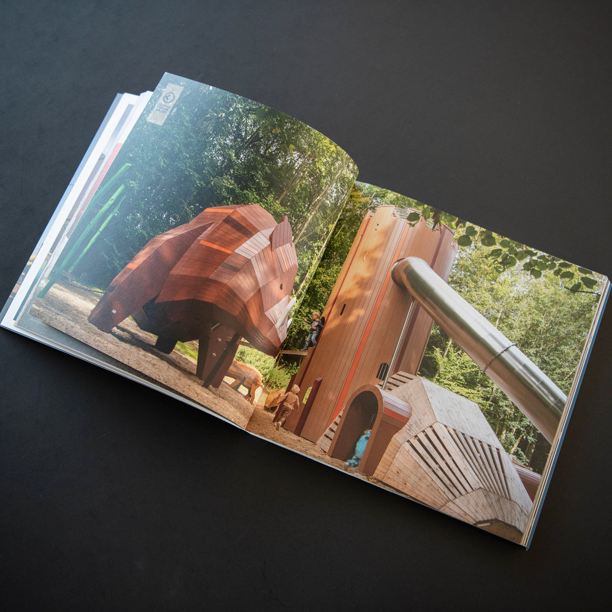 THE MONSTRUM BOOK - anno 2021